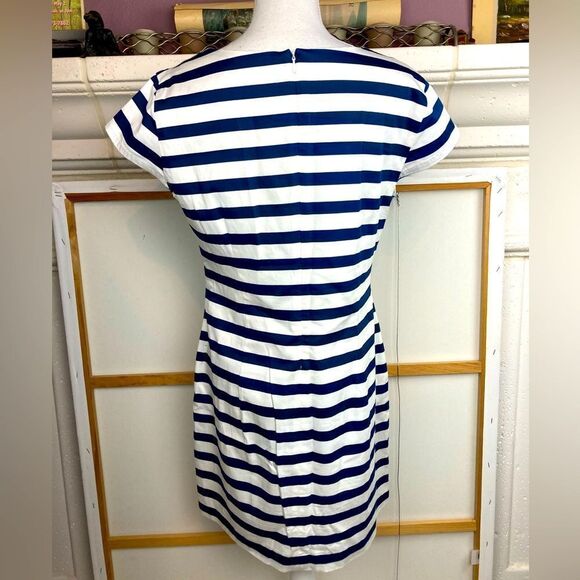 Desigual Spain Fabulous Graphic striped dress w/cap sleeves& splash of color - Picture 3 of 7